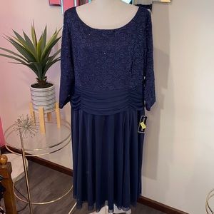 Jessica Howard navy dress